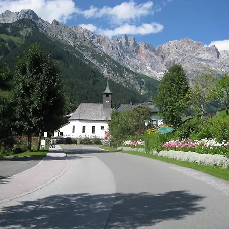 Mountain-apart Simonhof Apartment Maria Alm am Steinernen Meer